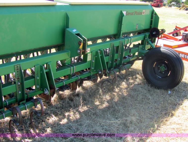 image for item 6636 Great Plains 15' drill