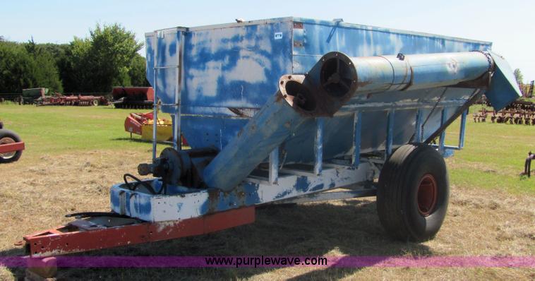 image for item 6637 Grain cart