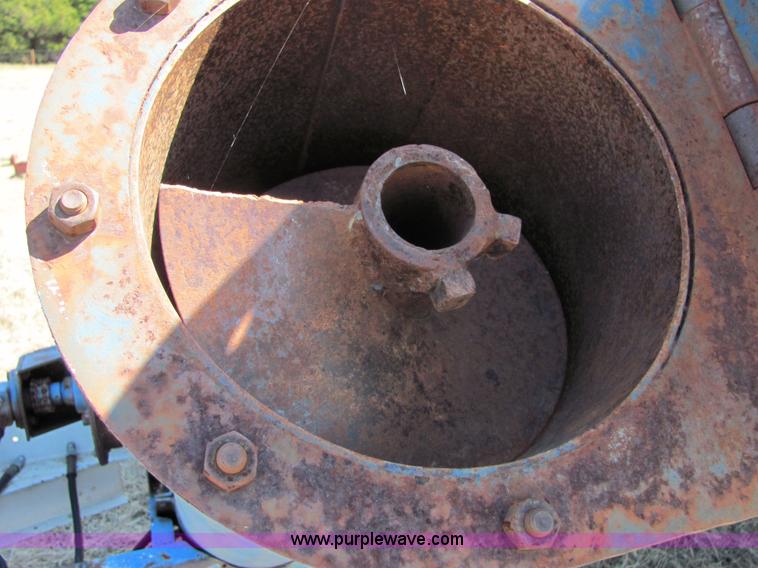 image for item 6637 Grain cart