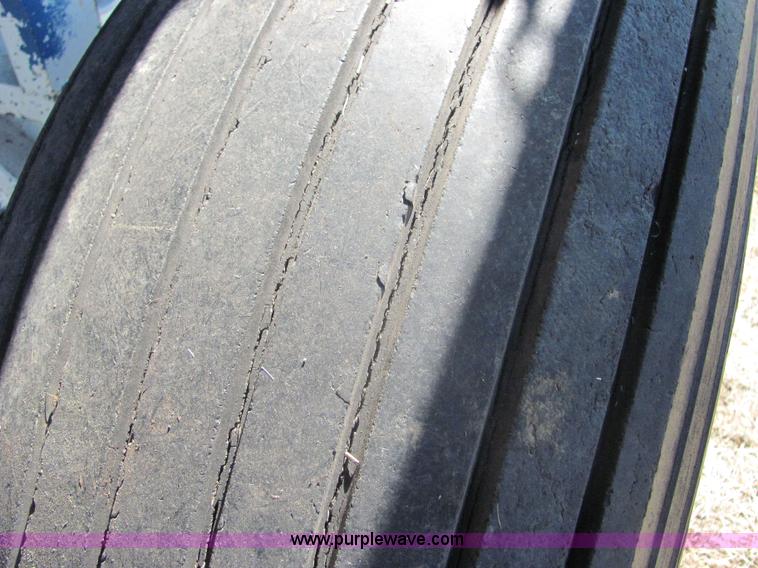 image for item 6637 Grain cart