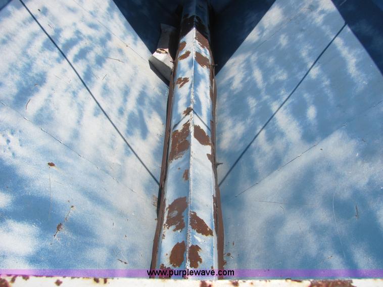 image for item 6637 Grain cart