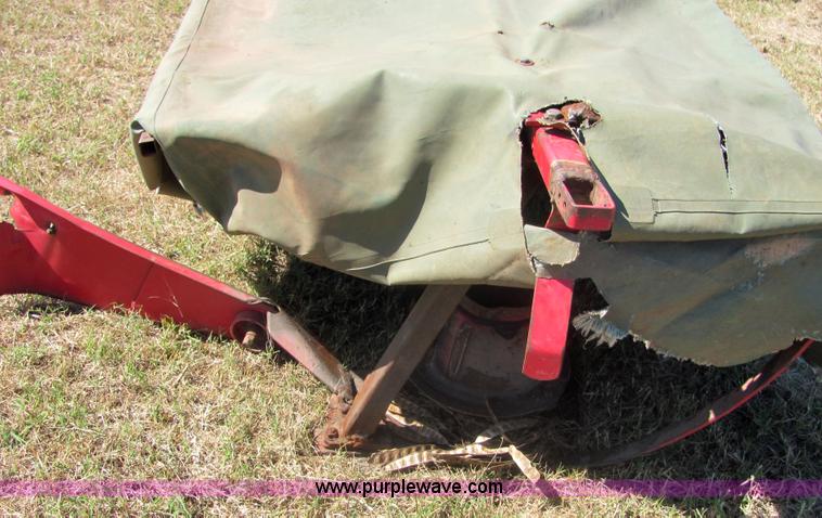 image for item 6638 1995 Jf Kuhn SB2800 MK II disc mower