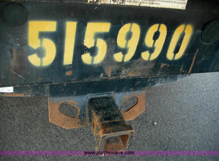 image for item 3637 2004 Ford F250 XLT Super Duty pickup truck