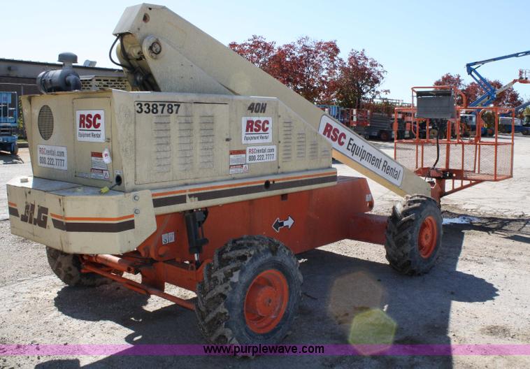 image for item 4819 2000 JLG 40H boom lift