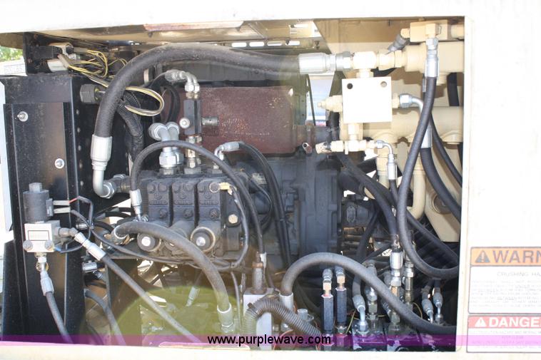 image for item 4819 2000 JLG 40H boom lift