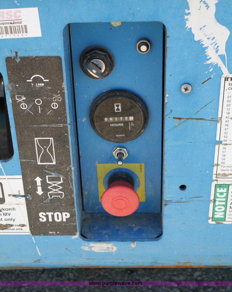 image for item 4820 2005 Genie GS2032 scissor lift