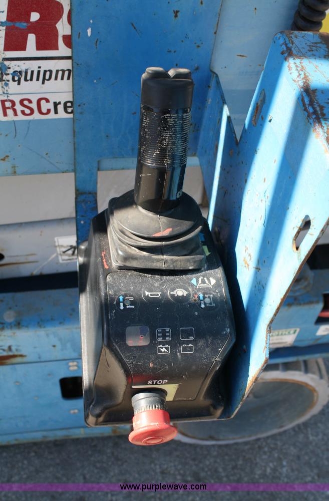 image for item 4820 2005 Genie GS2032 scissor lift