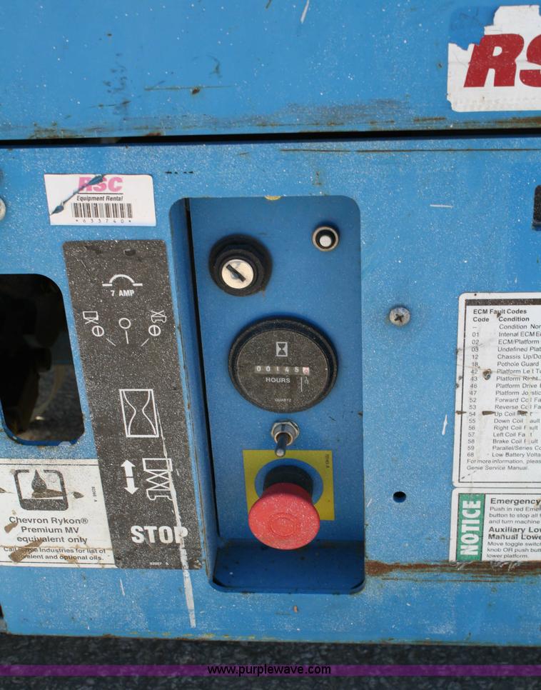 image for item 4821 2005 Genie GS2032 scissor lift