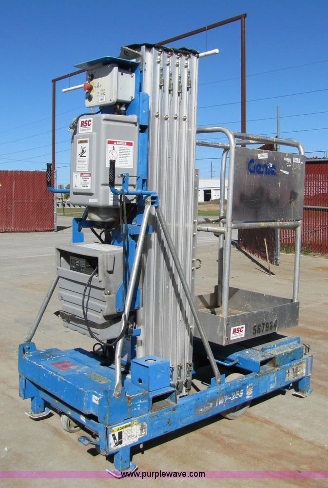image for item 5275 2005 Genie 1WP25S personnel lift