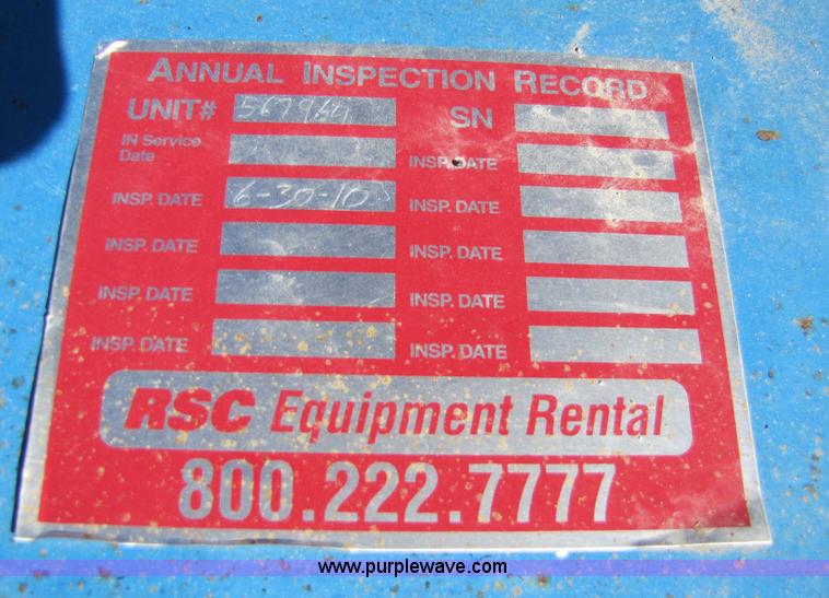 image for item 5275 2005 Genie 1WP25S personnel lift