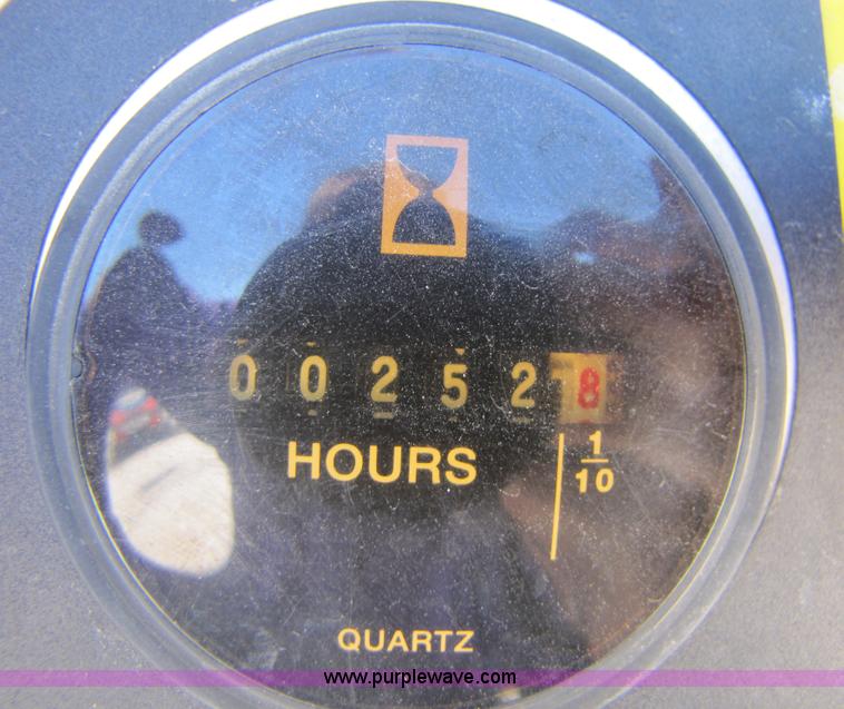 image for item 5277 2005 Genie Z30/20N-RJ boom lift