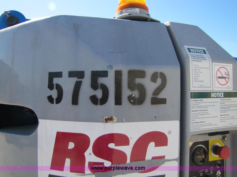 image for item 5277 2005 Genie Z30/20N-RJ boom lift