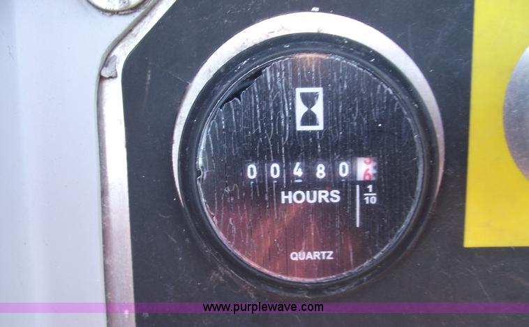 image for item 5952 2003 Genie Z-34/22 electric boom lift