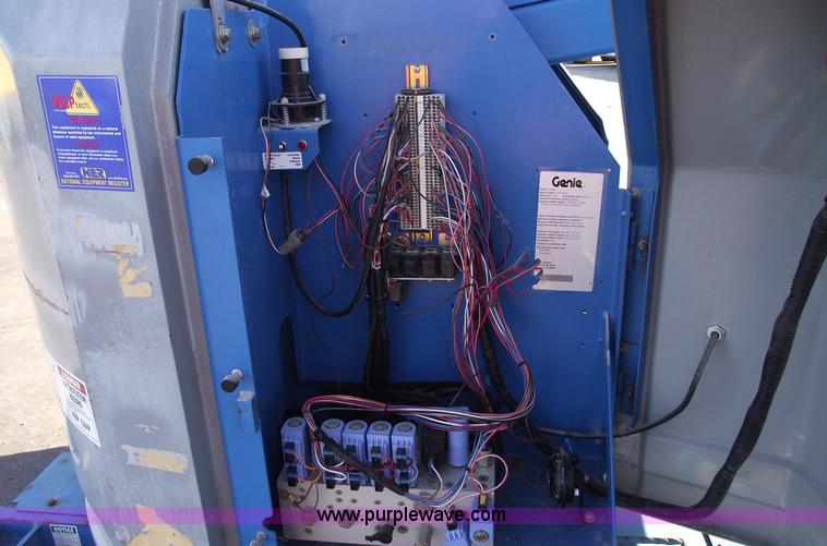 image for item 5952 2003 Genie Z-34/22 electric boom lift