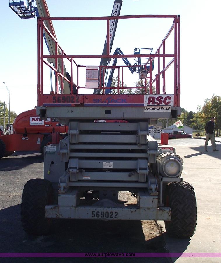 image for item 5954 2005 Skyjack SJ8841RT scissor lift