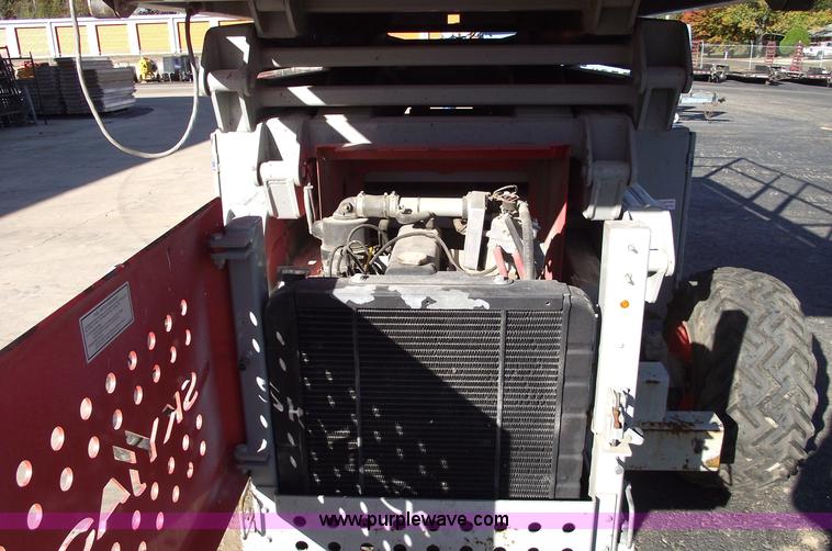 image for item 5954 2005 Skyjack SJ8841RT scissor lift