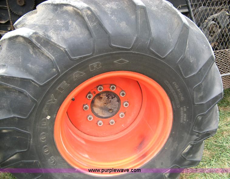 image for item 1853 1973 F Gleaner corn/soybean special combine