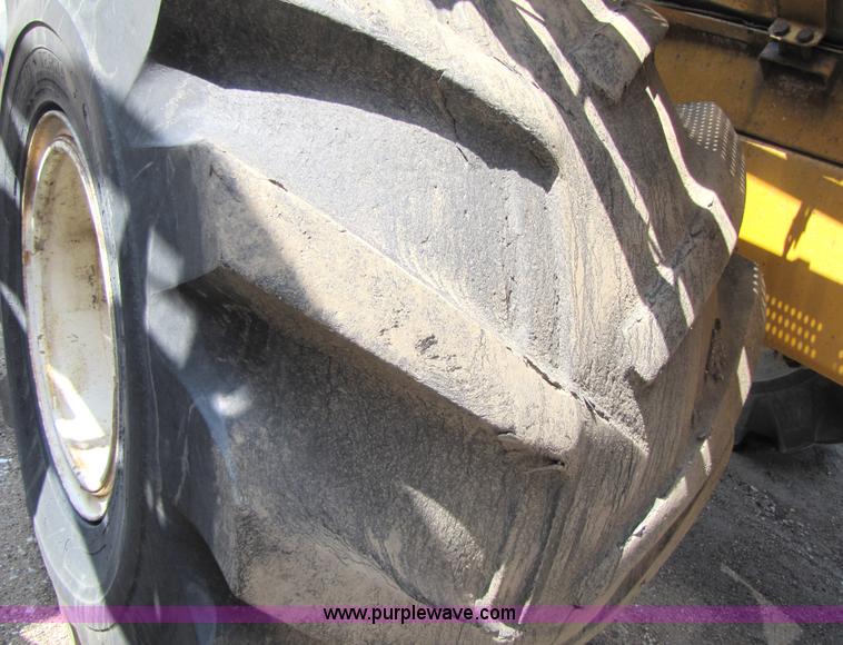 image for item 3503 1980 Big A 2600 sprayer