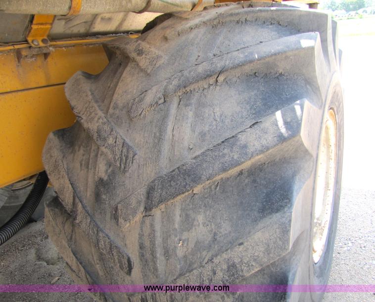 image for item 3503 1980 Big A 2600 sprayer