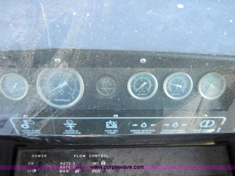 image for item 4099 1999 Rogator 854