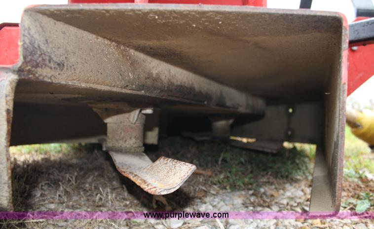 image for item 4672 Bush Hog ATH720 finish mower