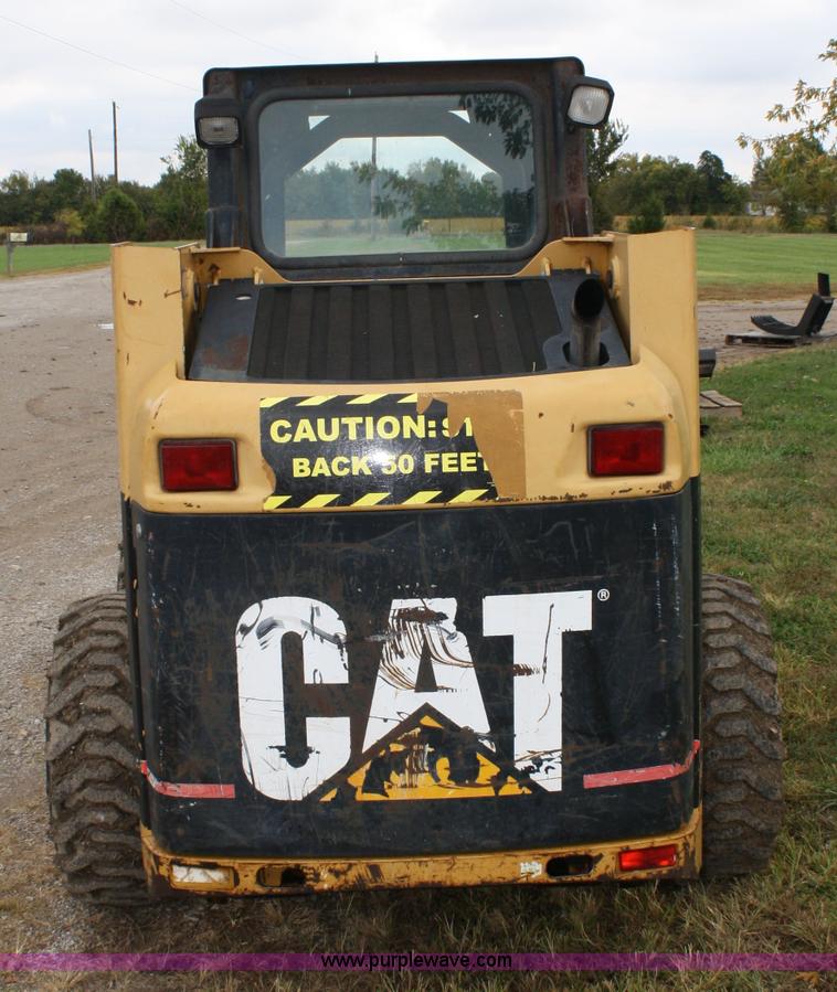 image for item 4673 1999 Caterpillar 226 skid steer