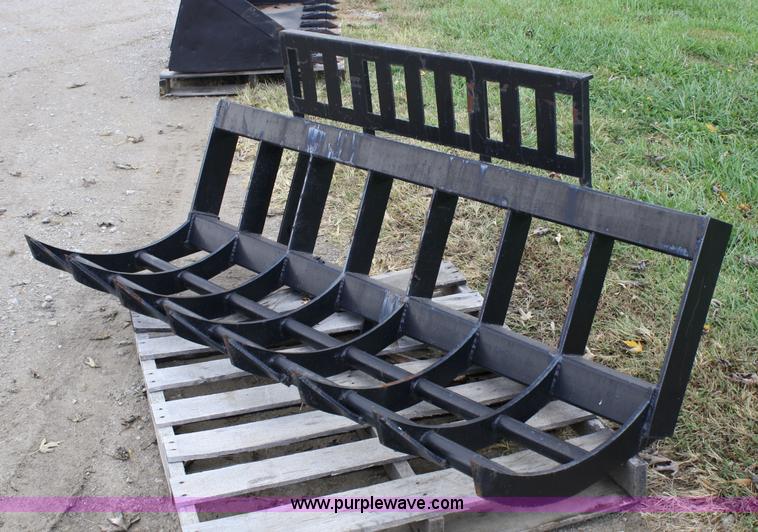 image for item 4675 Root bucket skid steer attachemnt