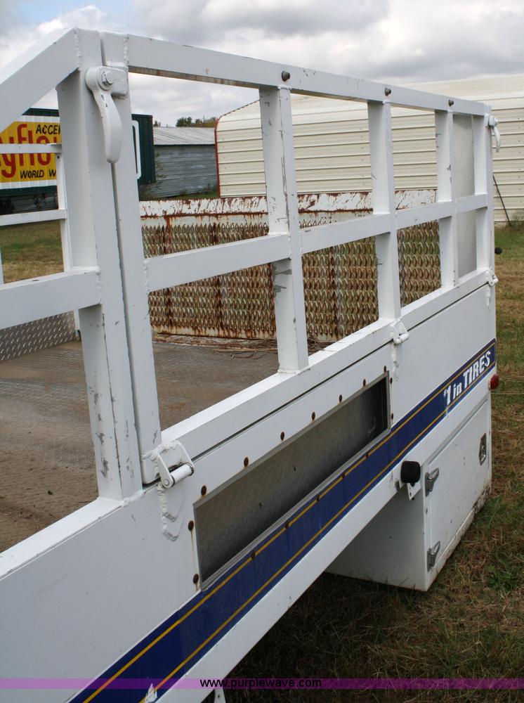image for item 4682 Piedmont aluminum service bed
