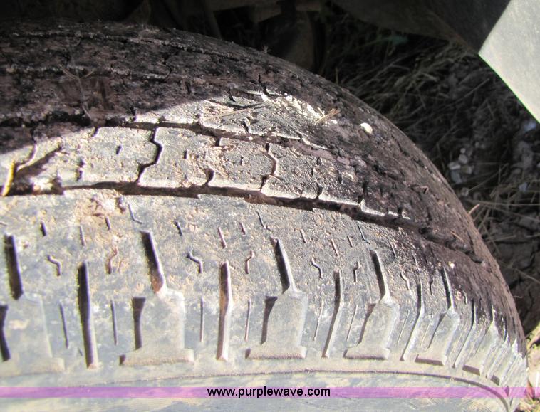 image for item 5156 1996 Dodge Ram 1500 pickup truck