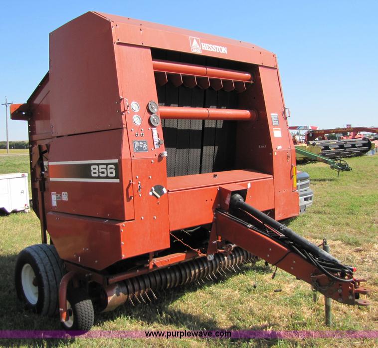 image for item 5157 AGCO Hesston 856 round baler