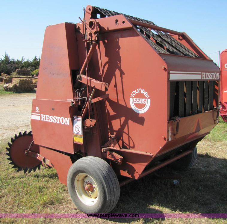 image for item 5159 Hesston 5585 round baler