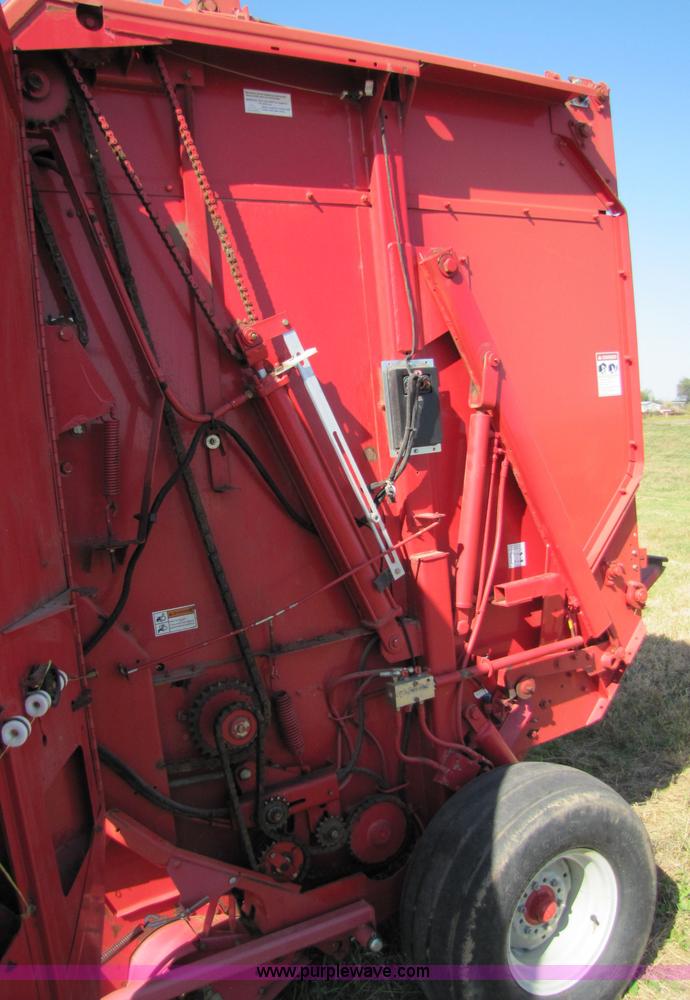 image for item 5160 Gehl 2880 round baler