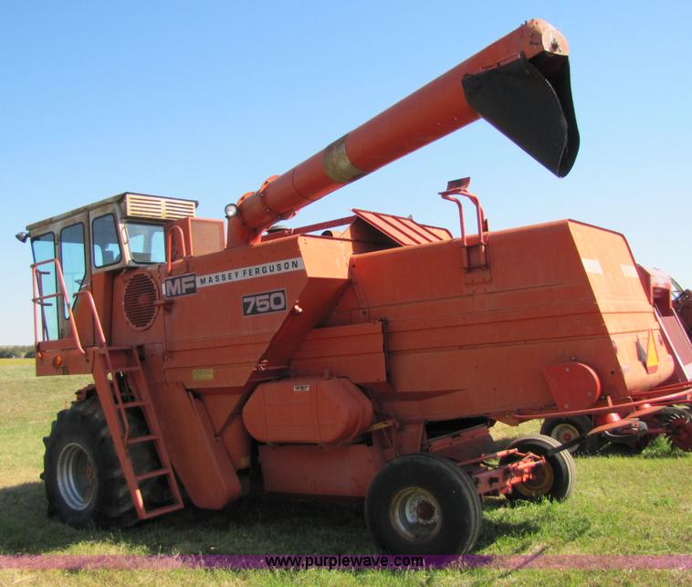 image for item 5161 Massey-Ferguson 750 combine