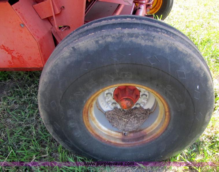 image for item 5161 Massey-Ferguson 750 combine