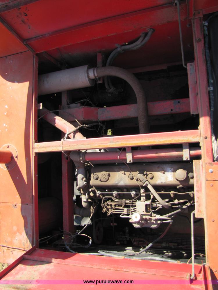 image for item 5161 Massey-Ferguson 750 combine