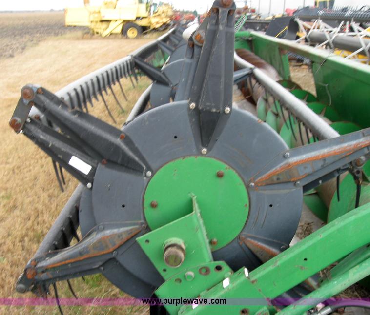 image for item 5240 John Deere 930 flex platform