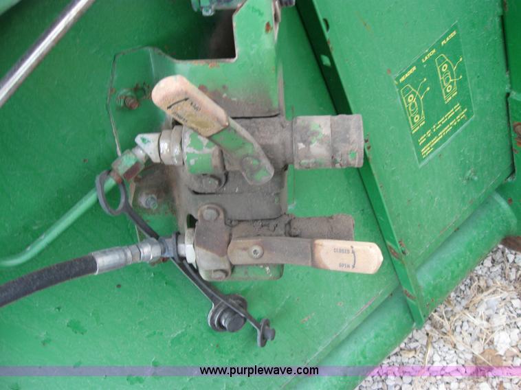 image for item 5240 John Deere 930 flex platform
