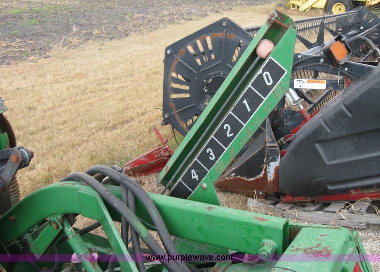 image for item 5240 John Deere 930 flex platform