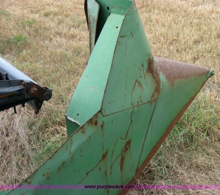 image for item 5240 John Deere 930 flex platform