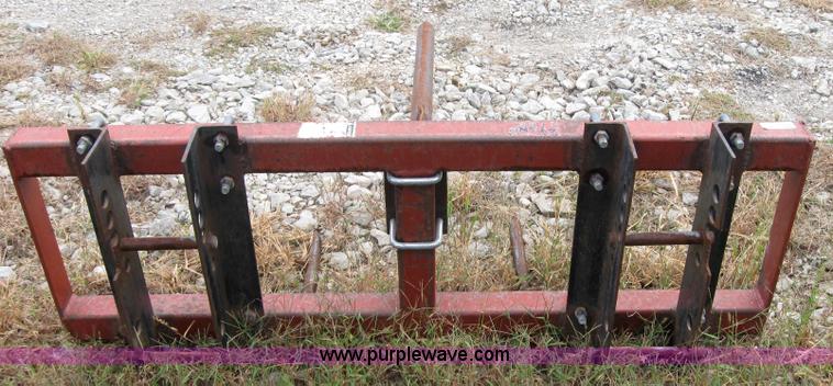 image for item 5241 Hay spear for front end loader