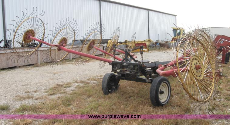 image for item 5244 Kelderman 10 wheel hay rake