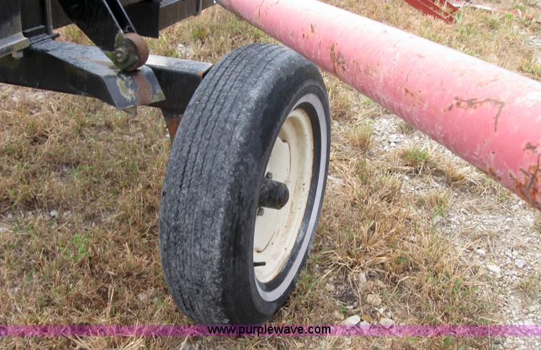 image for item 5244 Kelderman 10 wheel hay rake