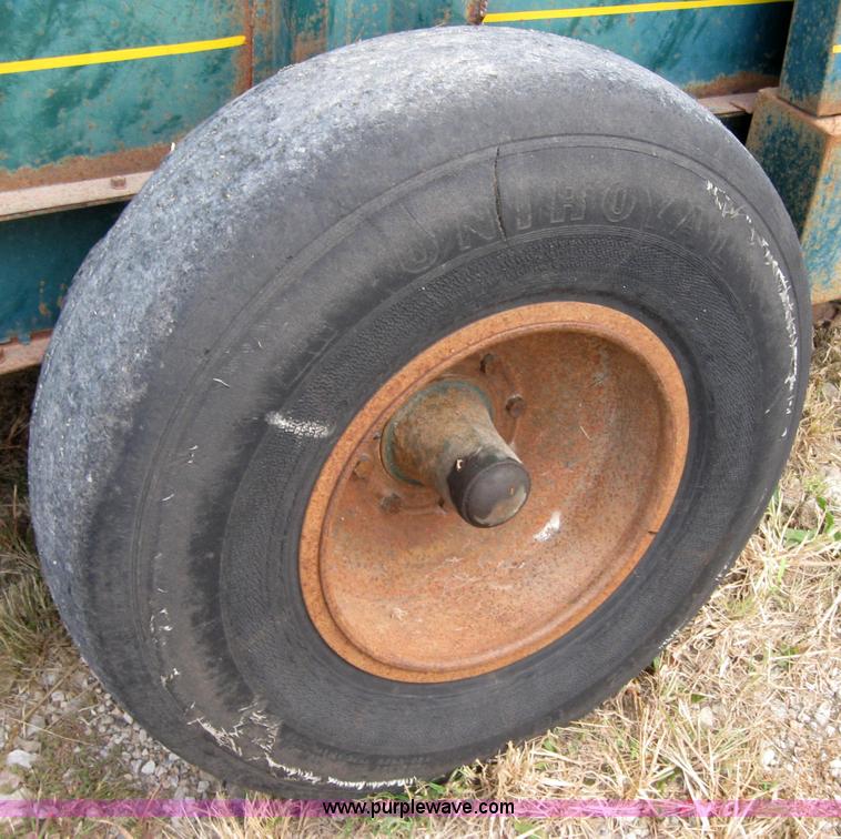 image for item 5249 Grain-O-Vator Series 55 feed wagon