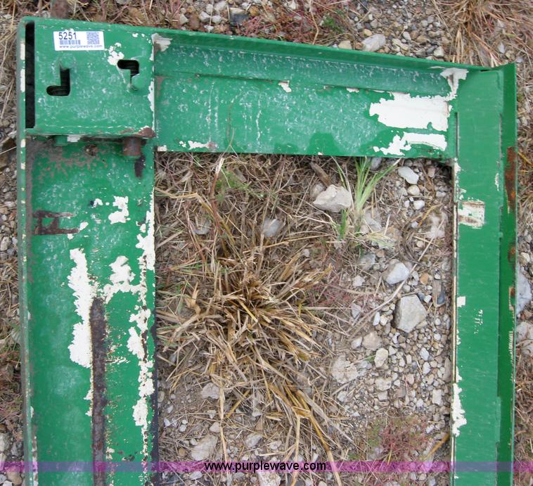 image for item 5251 Bisch adapter plate