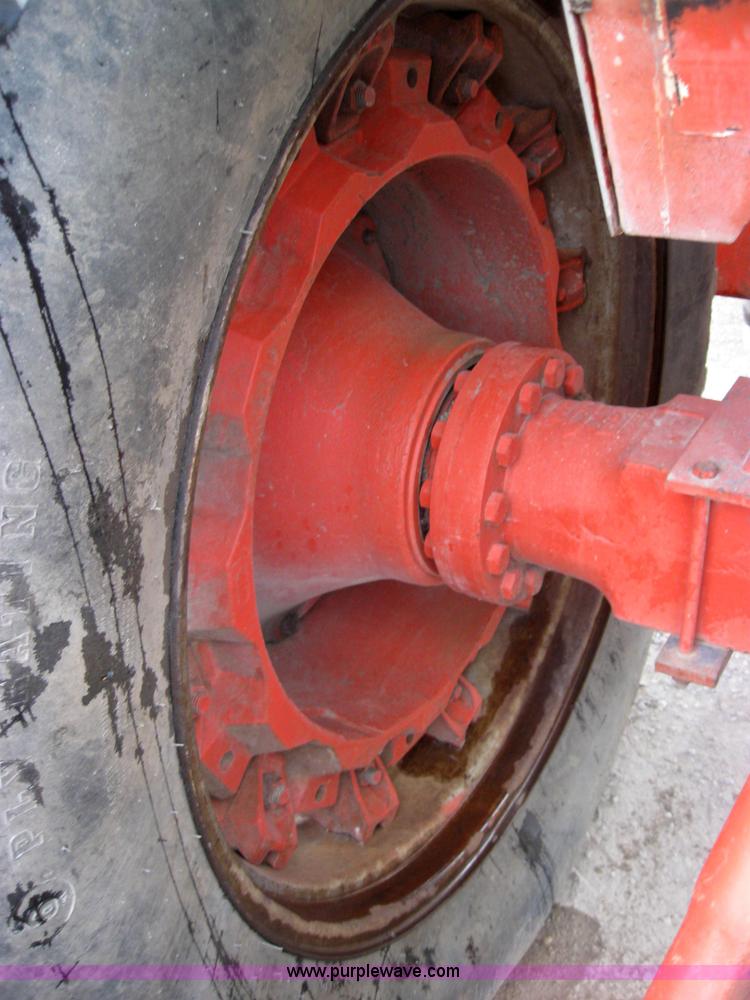 image for item 5253 Case 1175 tractor