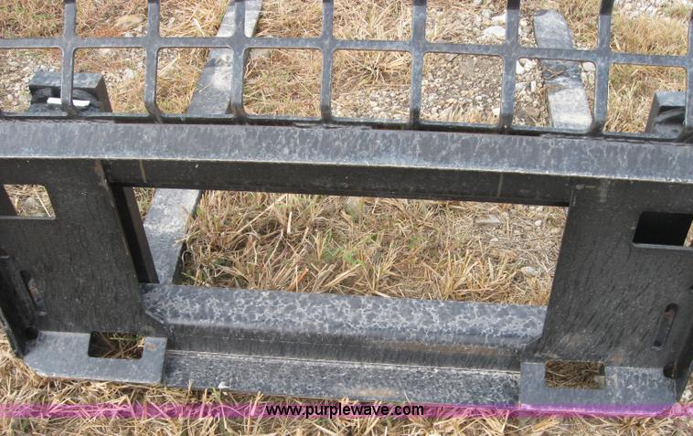 image for item 5254 Pallet fork skid steer attachment