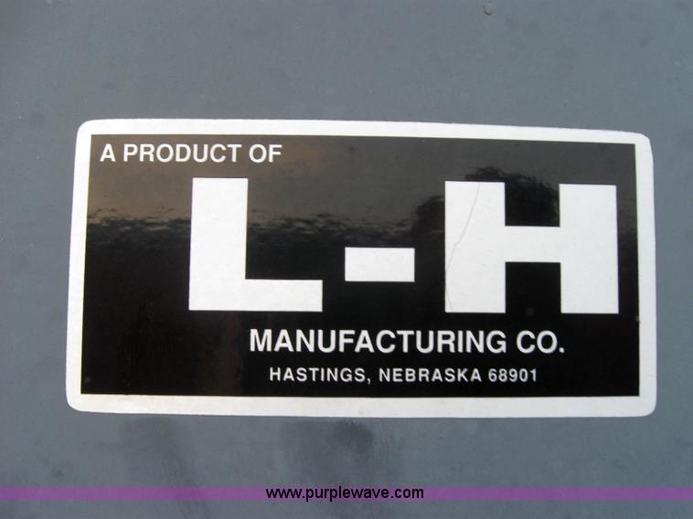 image for item 5256 L&H portable feeder