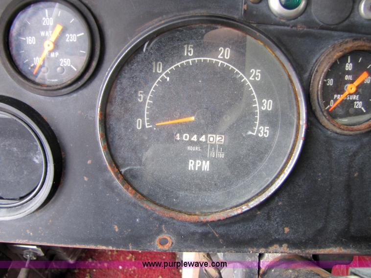 image for item 5262 1980 International Transtar II cab over semi truck