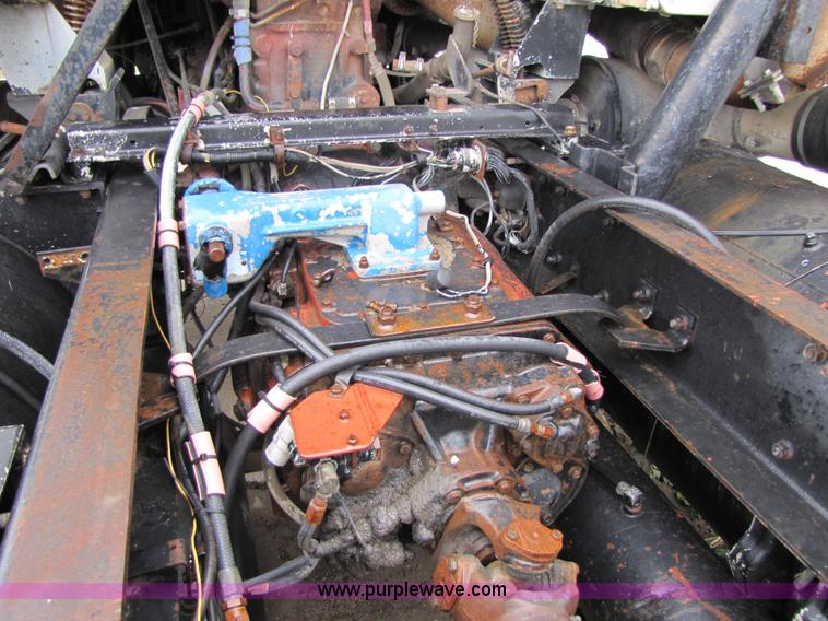 image for item 5262 1980 International Transtar II cab over semi truck