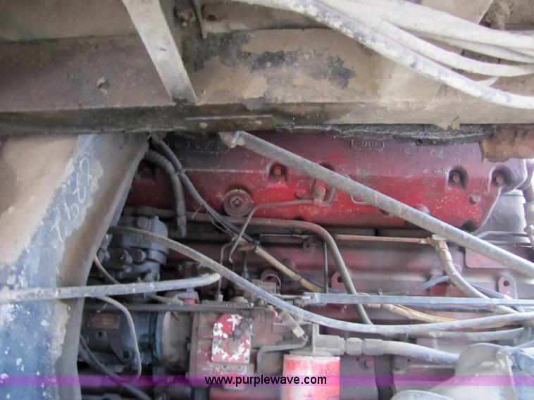 image for item 5262 1980 International Transtar II cab over semi truck